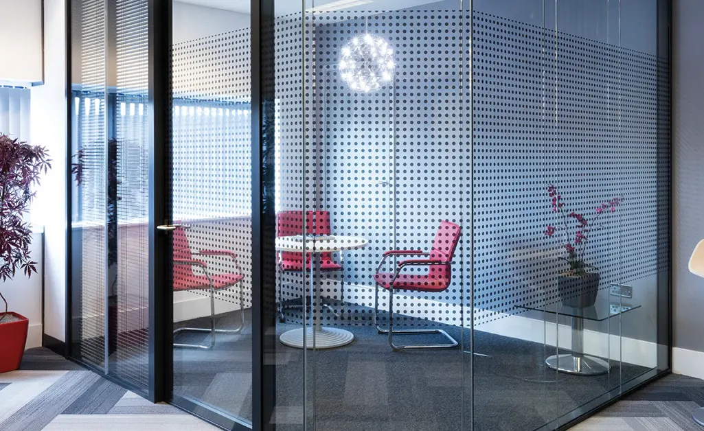 Frameless Partitioning